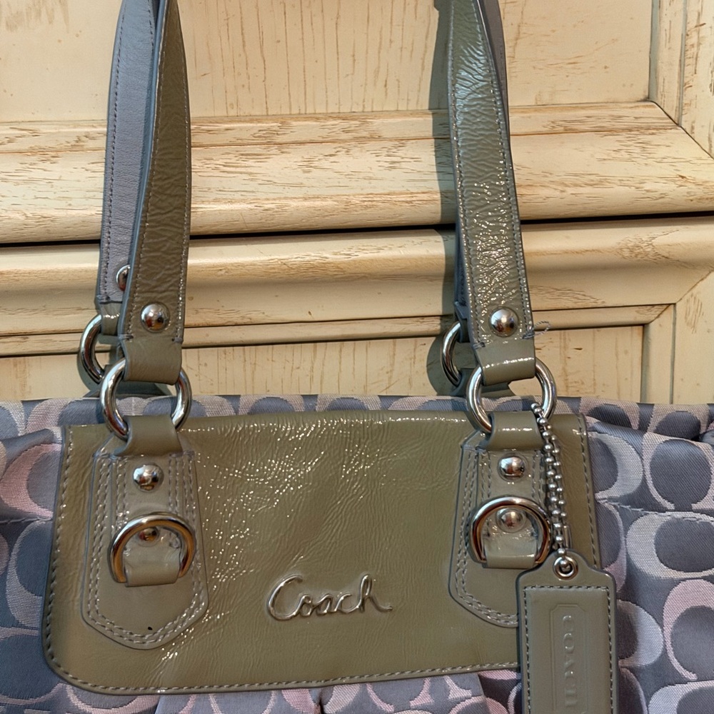 Coach Tote in Gray and Purple - Picture 2 of 9